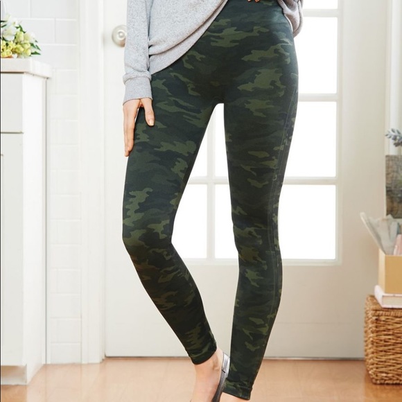 Spanx Camo Legging Tummy Control - Picture 2 of 5